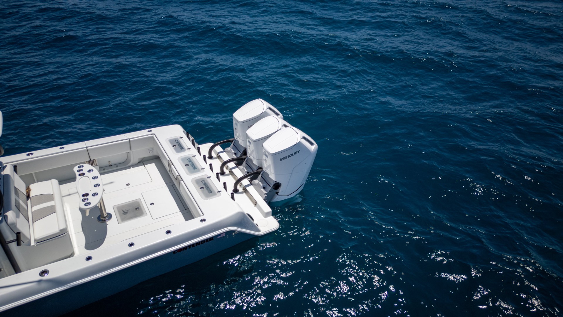 Yacht Photo 10
